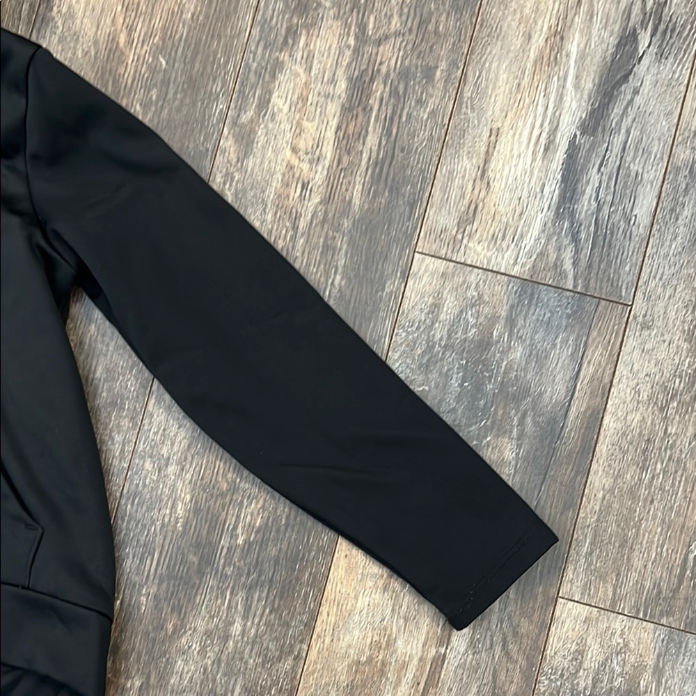 Nike Black Hoodie w/heart - Picture 4 of 9